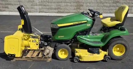 Gallery image 1 for 2020 John Deere X380 Lawn Tractor