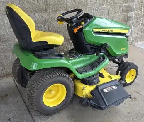 Gallery image 1 for 2021 John Deere X380 Lawn Tractor