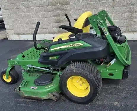 Gallery image 1 for 2017 John Deere Z930M Mower - Zero Turn