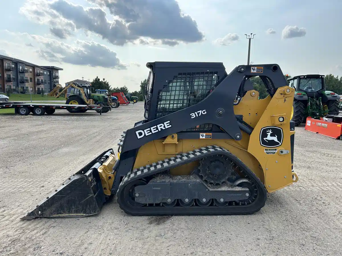 Photo de la Galerie 1 pour 2023 John Deere 317G Chargeur sur chenilles
