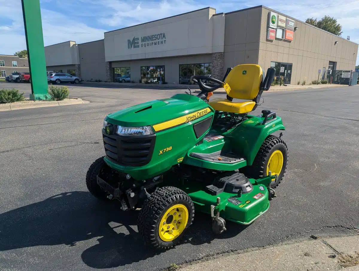 Gallery image 2 for 2023 John Deere X738 Lawn Tractor