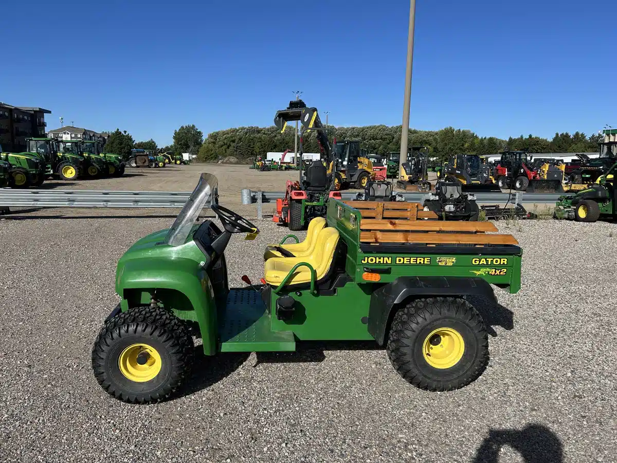 Gallery image 1 for 2002 John Deere 4X2 ATV