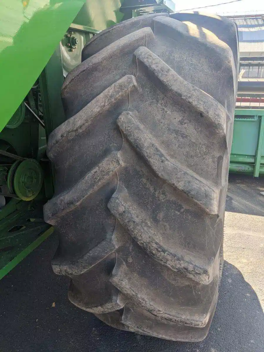 Gallery image 1 for Used Goodyear 800/70R38 Tires