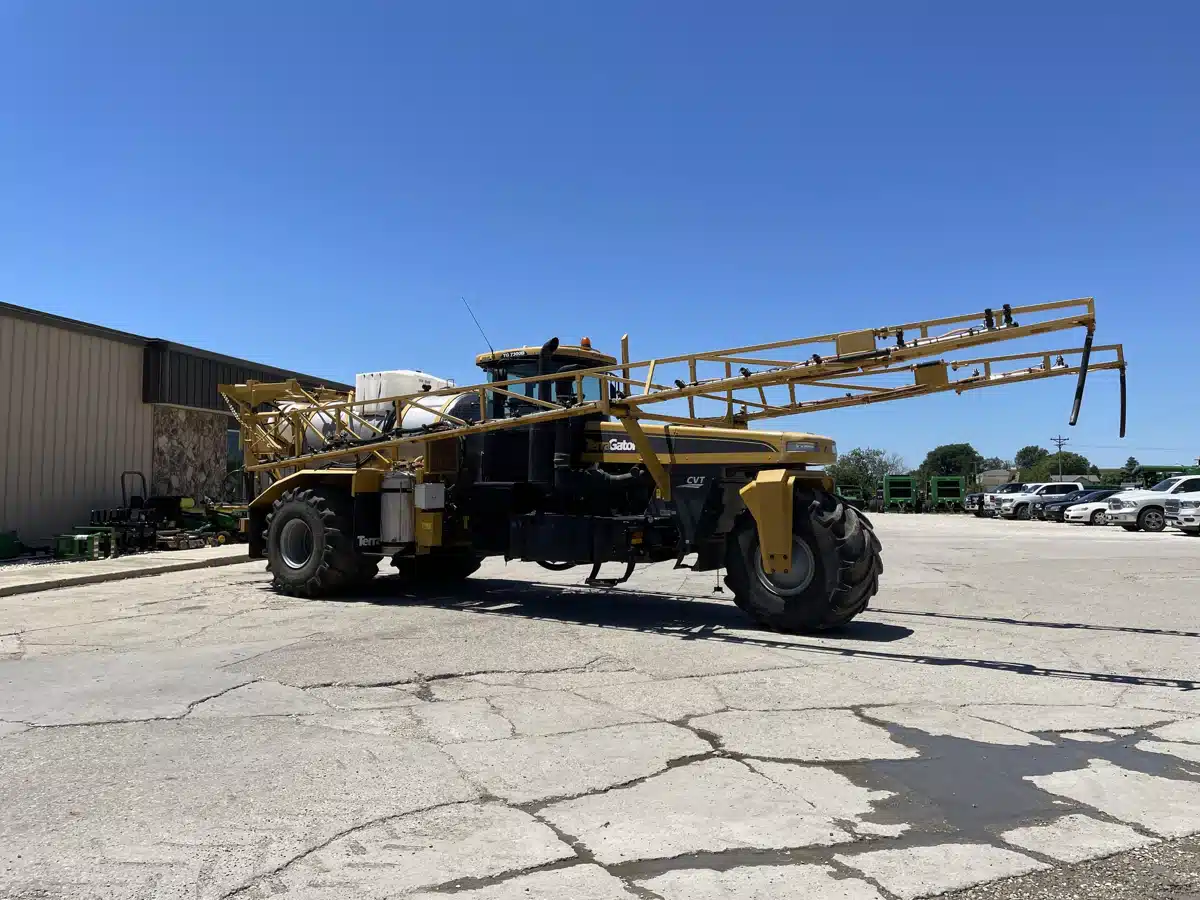 Gallery image 1 for Used 2016 TerraGator 7300B Anhydrous Applicator