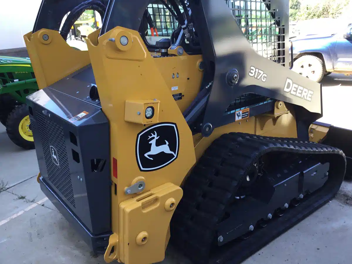 Gallery image 2 for Used 2023 John Deere 317G Track Loader