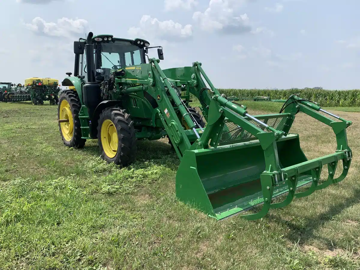 Gallery image 2 for Used 2023 John Deere 6140M Tractor