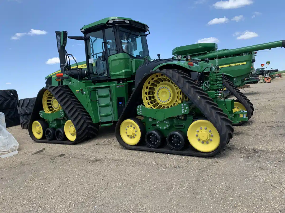 Gallery image 2 for Used 2023 John Deere 9RX 640 Tractor