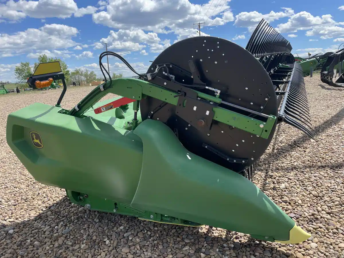 Gallery image 2 for Used 2023 John Deere RD45F Header - Flex