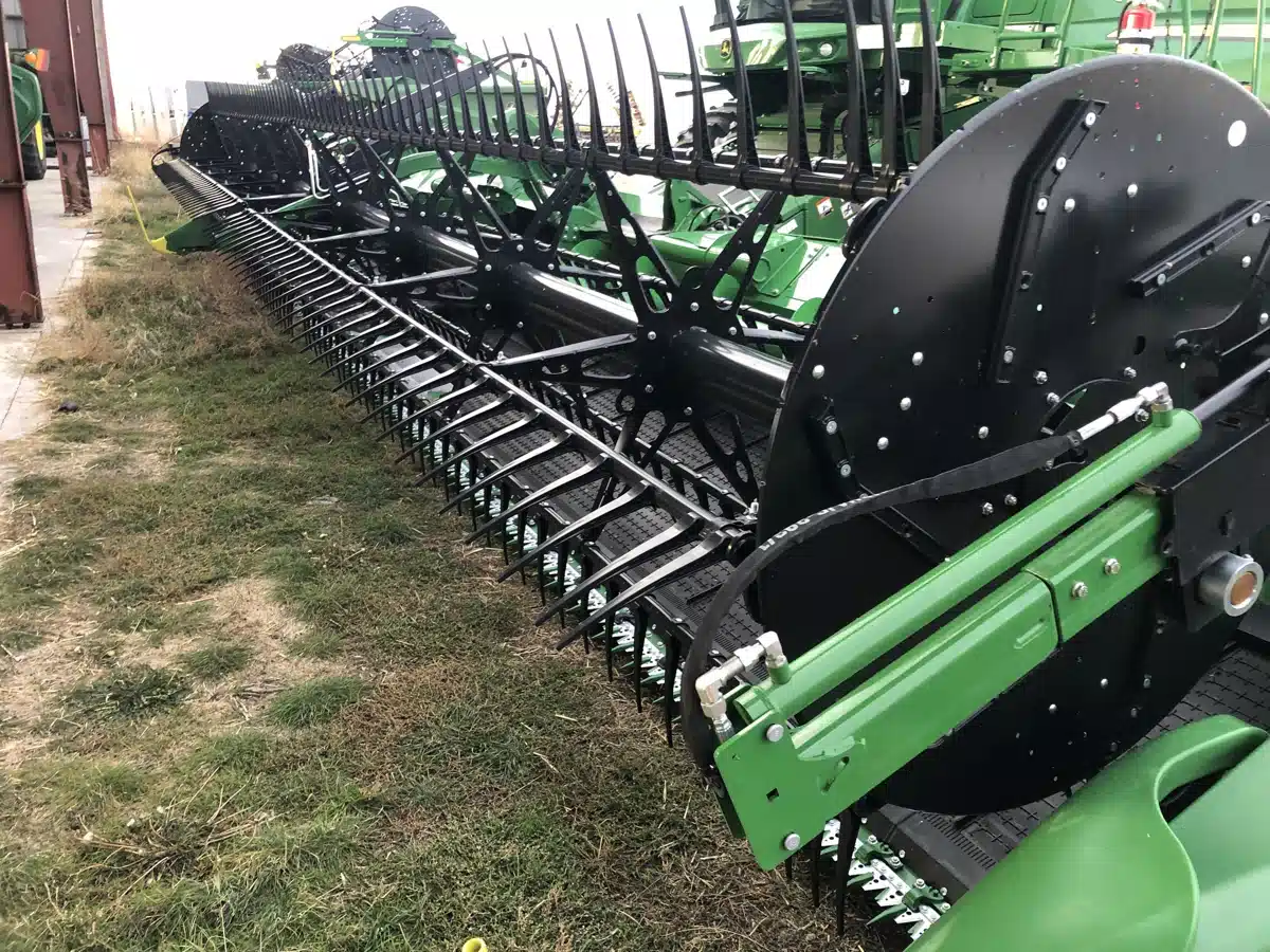 Gallery image 2 for Used 2023 John Deere HD35R Header Combine