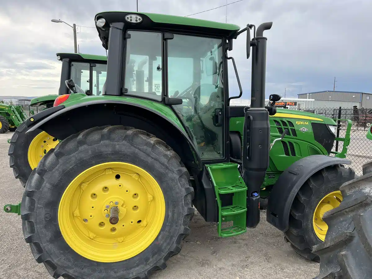 Gallery image 2 for Used 2023 John Deere 6130M Tractor