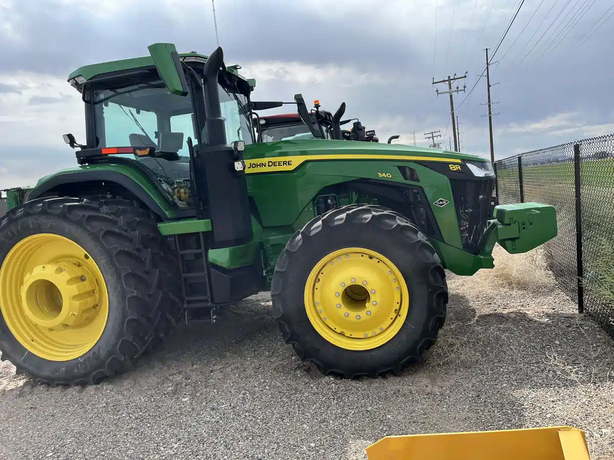Gallery image 1 for Used 2023 John Deere 8R 340 Tractor