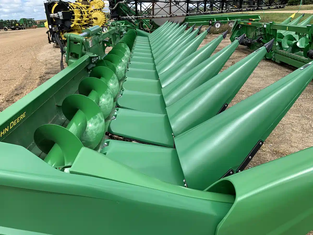 Gallery image 2 for Used 2023 John Deere C16F Header - Row Crop