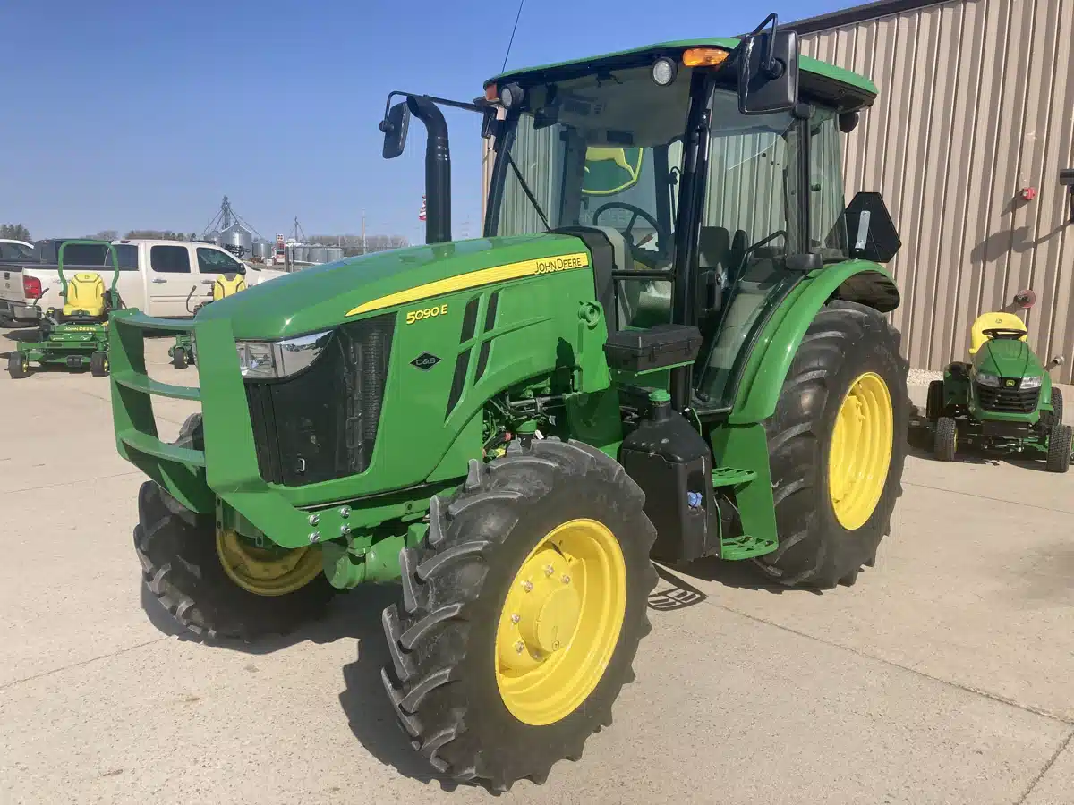 Gallery image 1 for Used 2023 John Deere 5090E Tractor
