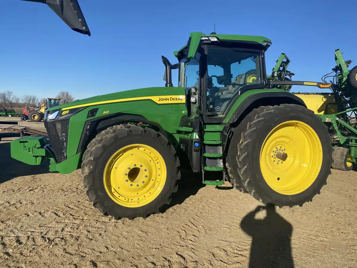Gallery image 1 for Used 2023 John Deere 8R 310 Tractor