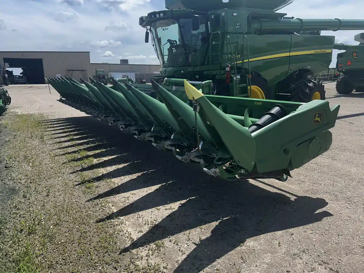 Gallery image 2 for Used 2023 John Deere C16F Header - Row Crop