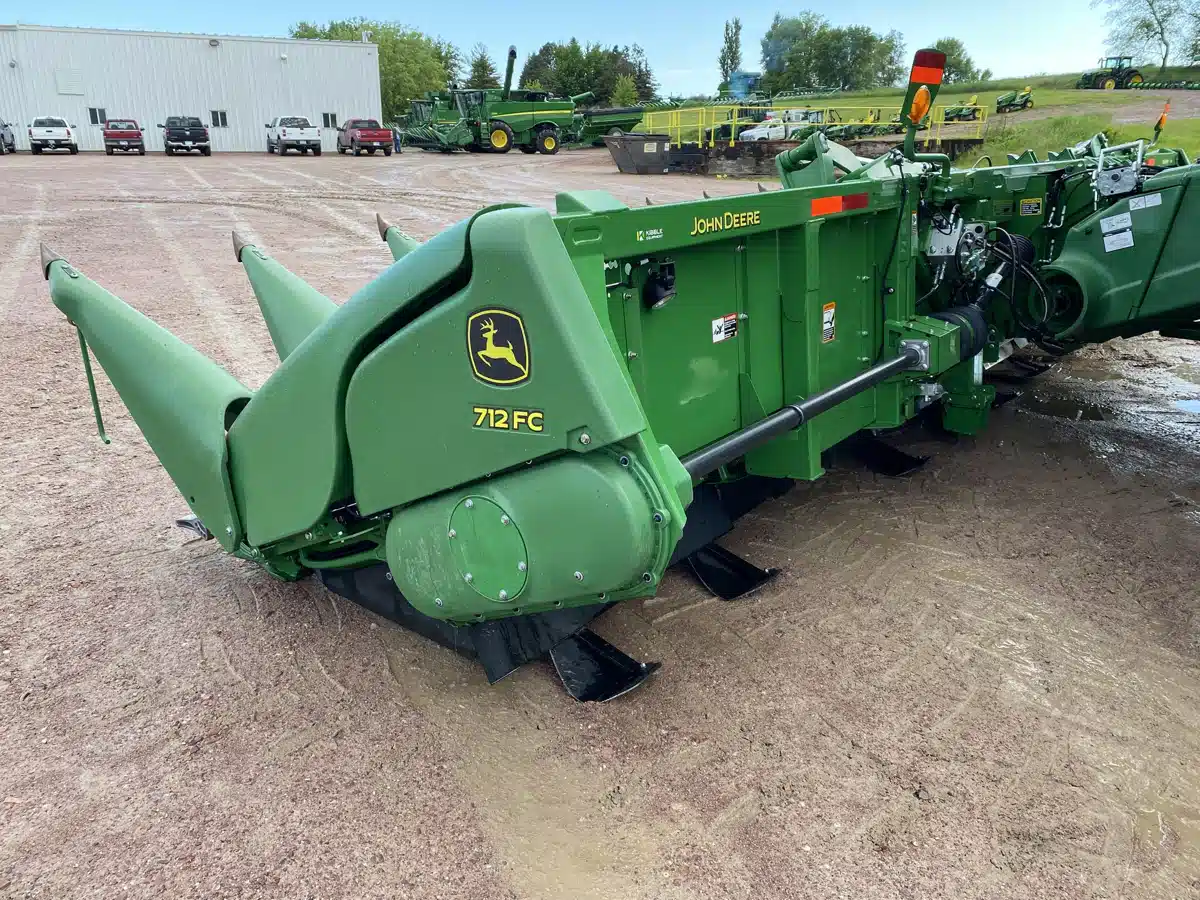 Gallery image 2 for Used 2019 John Deere 712FC Header - Row Crop