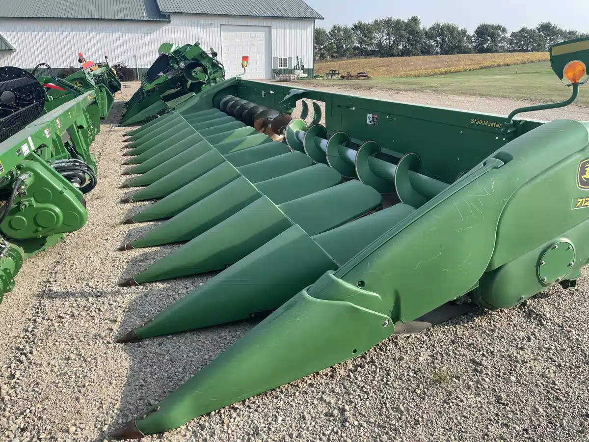 Gallery image 1 for Used 2020 John Deere 712C Header - Row Crop