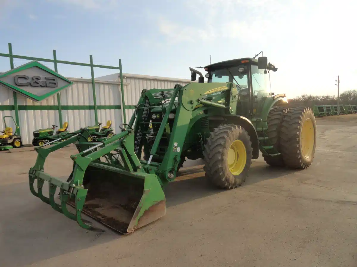 Gallery image 1 for Used 2008 John Deere 7730 Tractor
