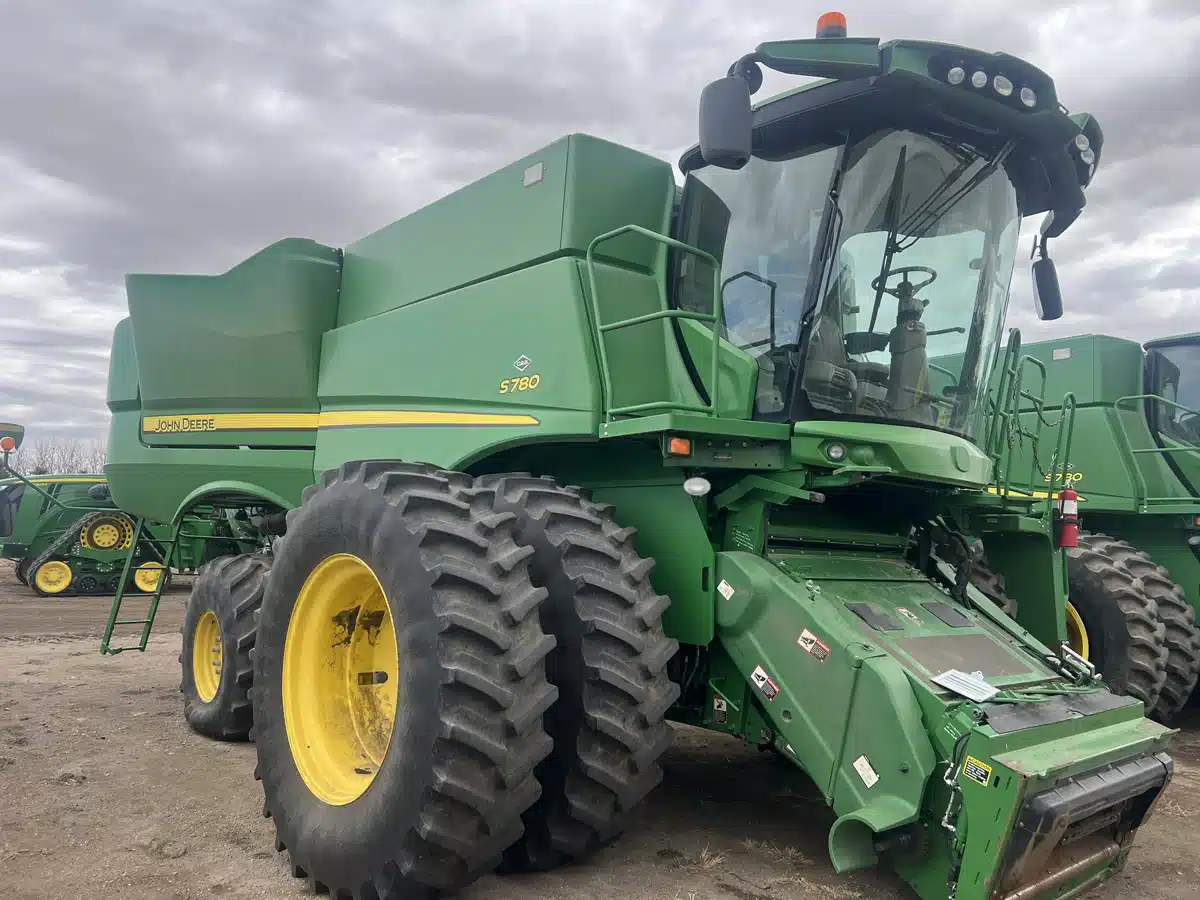 Gallery image 1 for Used 2019 John Deere S780 Combine
