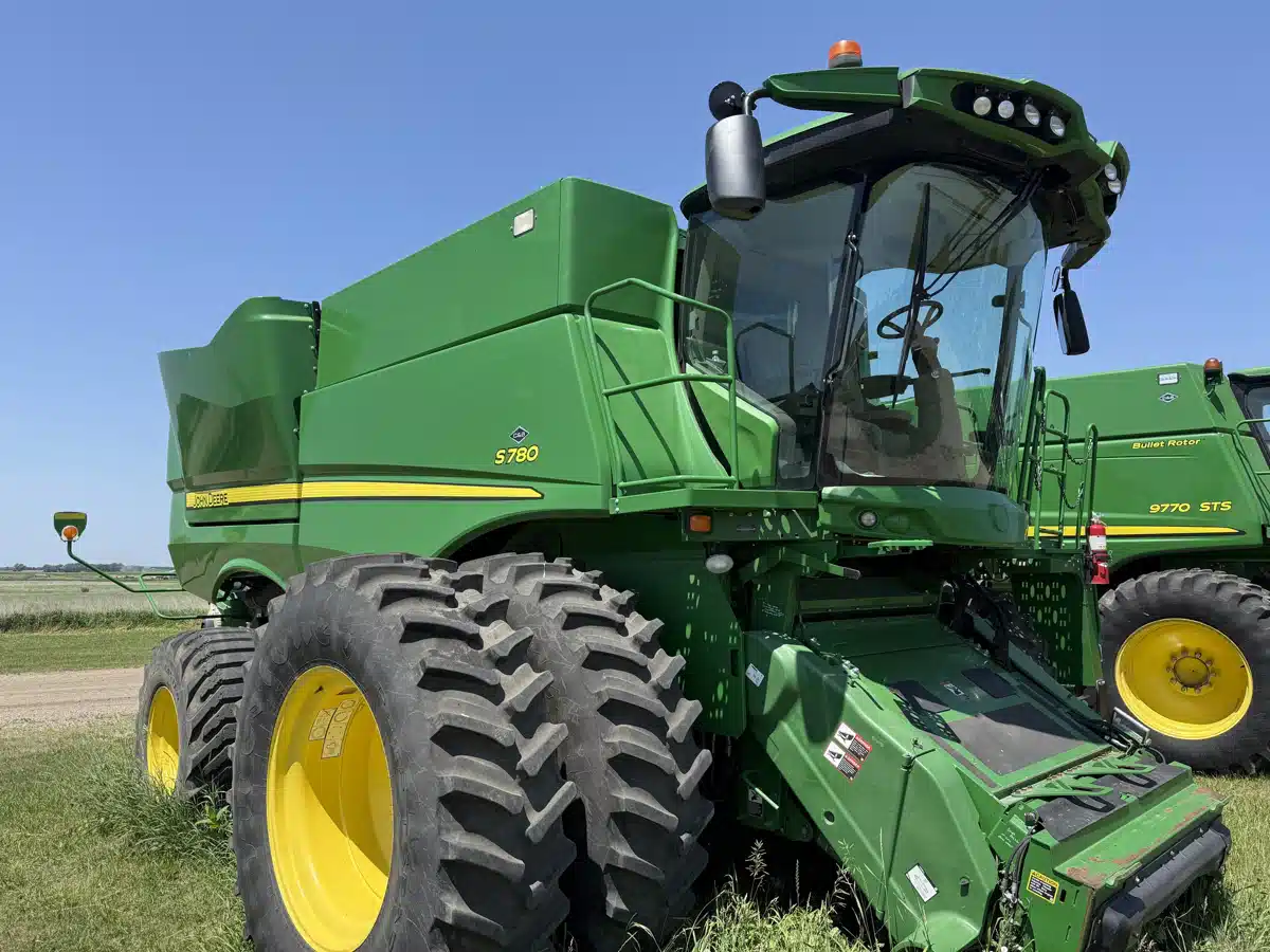Gallery image 1 for Used 2019 John Deere S780 Combine