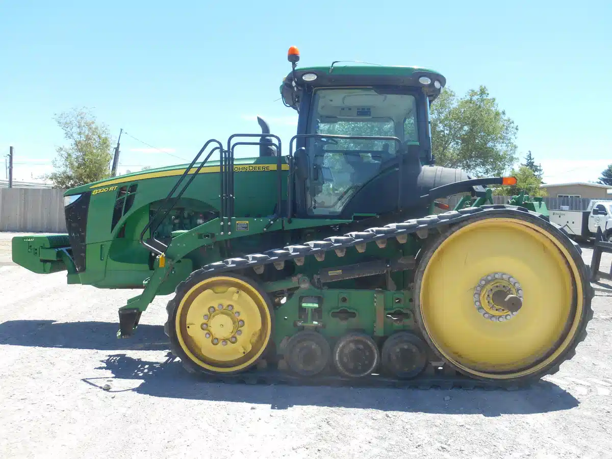 Gallery image 1 for Used 2015 John Deere 8320RT Tractor