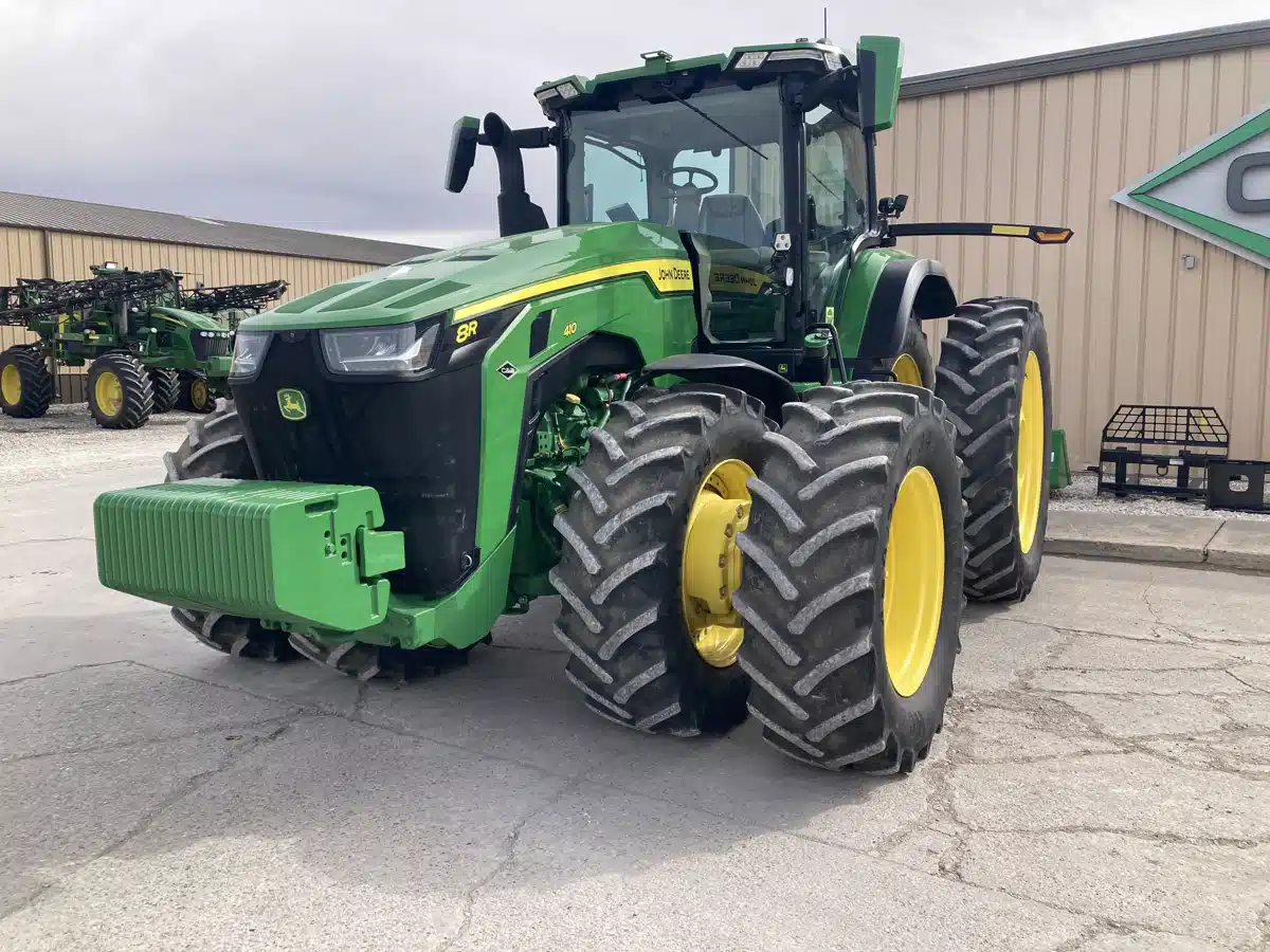 Gallery image 2 for Used 2021 John Deere 8R 410 Tractor