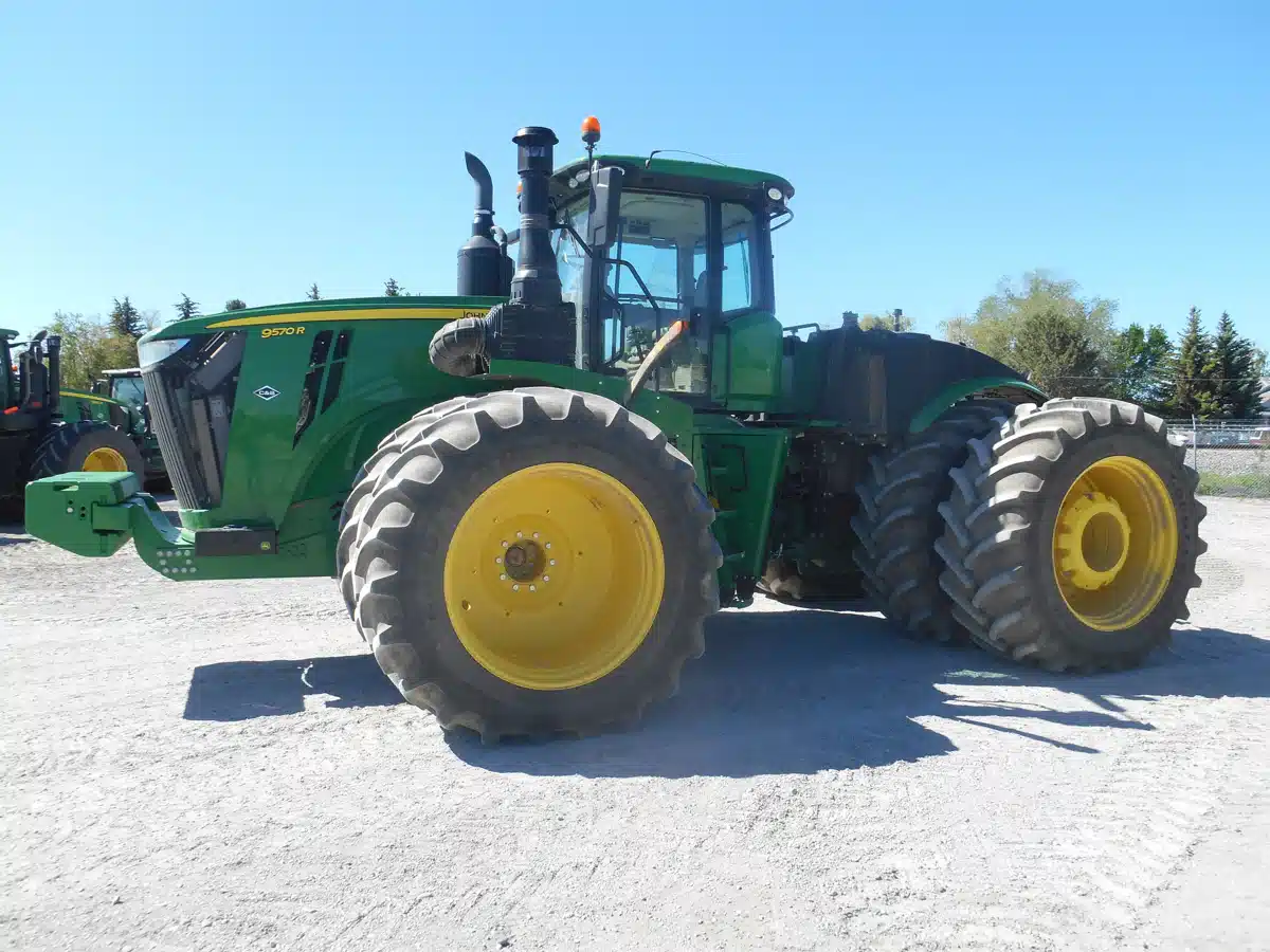 Gallery image 1 for Used 2021 John Deere 9570R Tractor
