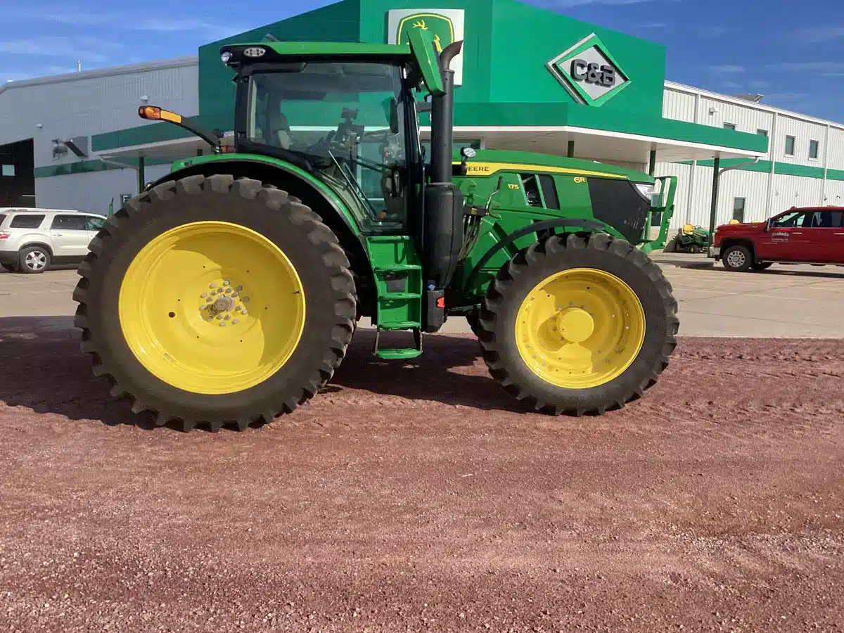 Gallery image 1 for Used 2024 John Deere 6R 175 Tractor