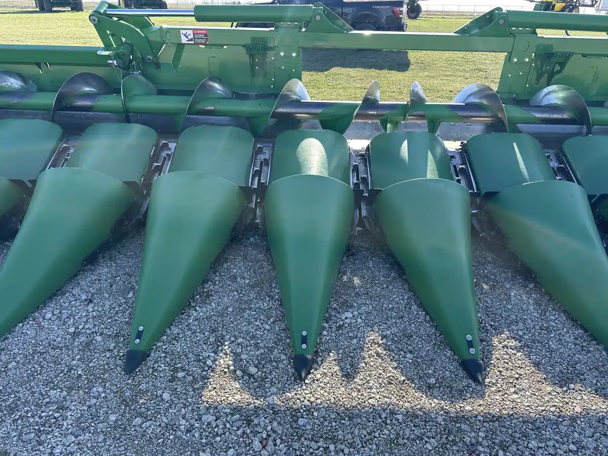 Gallery image 2 for Used 2023 John Deere C12F Header - Row Crop