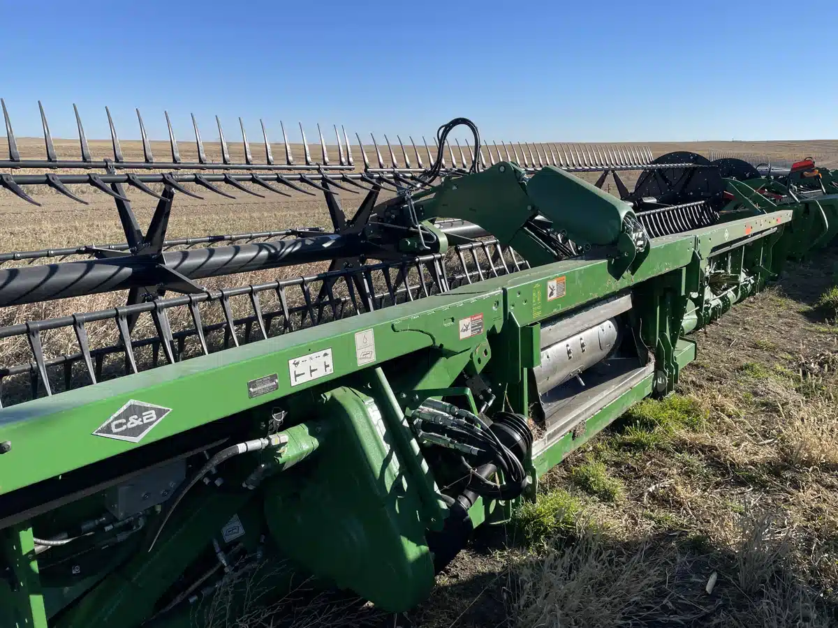 Gallery image 1 for Used 2023 John Deere RD40F Header - Flex