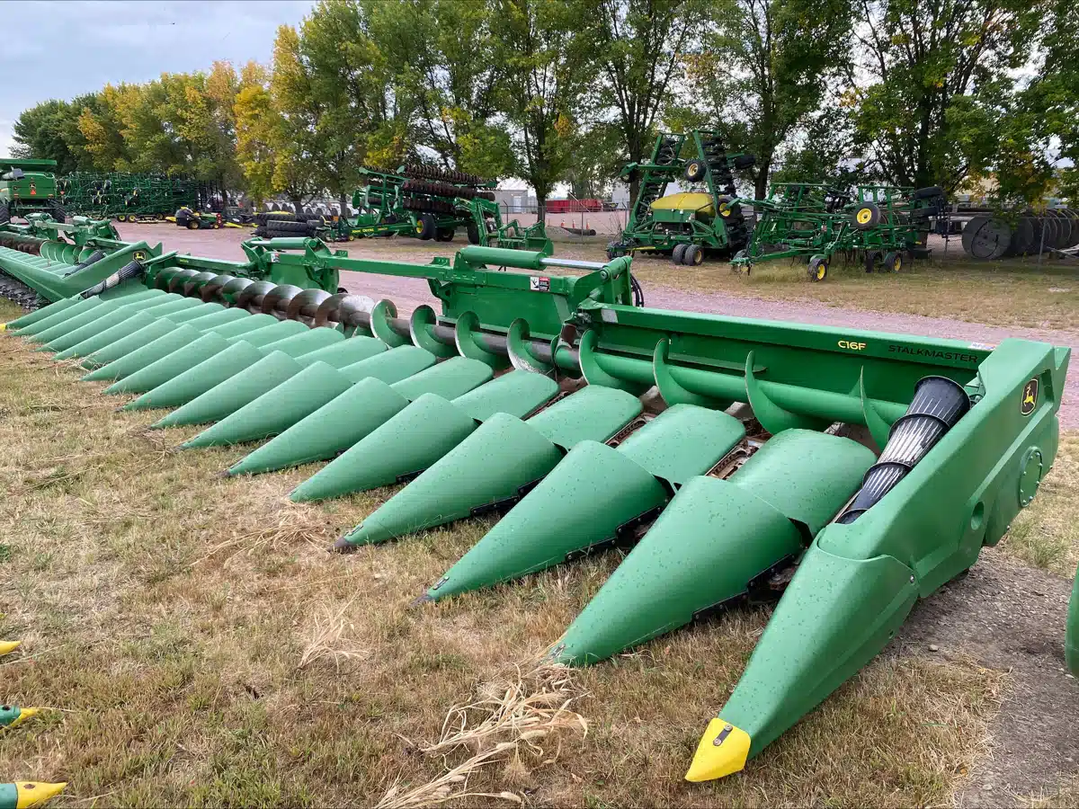 Gallery image 1 for Used 2021 John Deere C16F Header - Row Crop