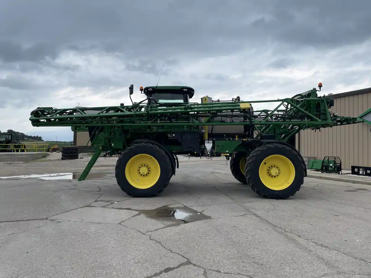 Used 2020 John Deere R4038 Sprayer Self Propelled AgDealer