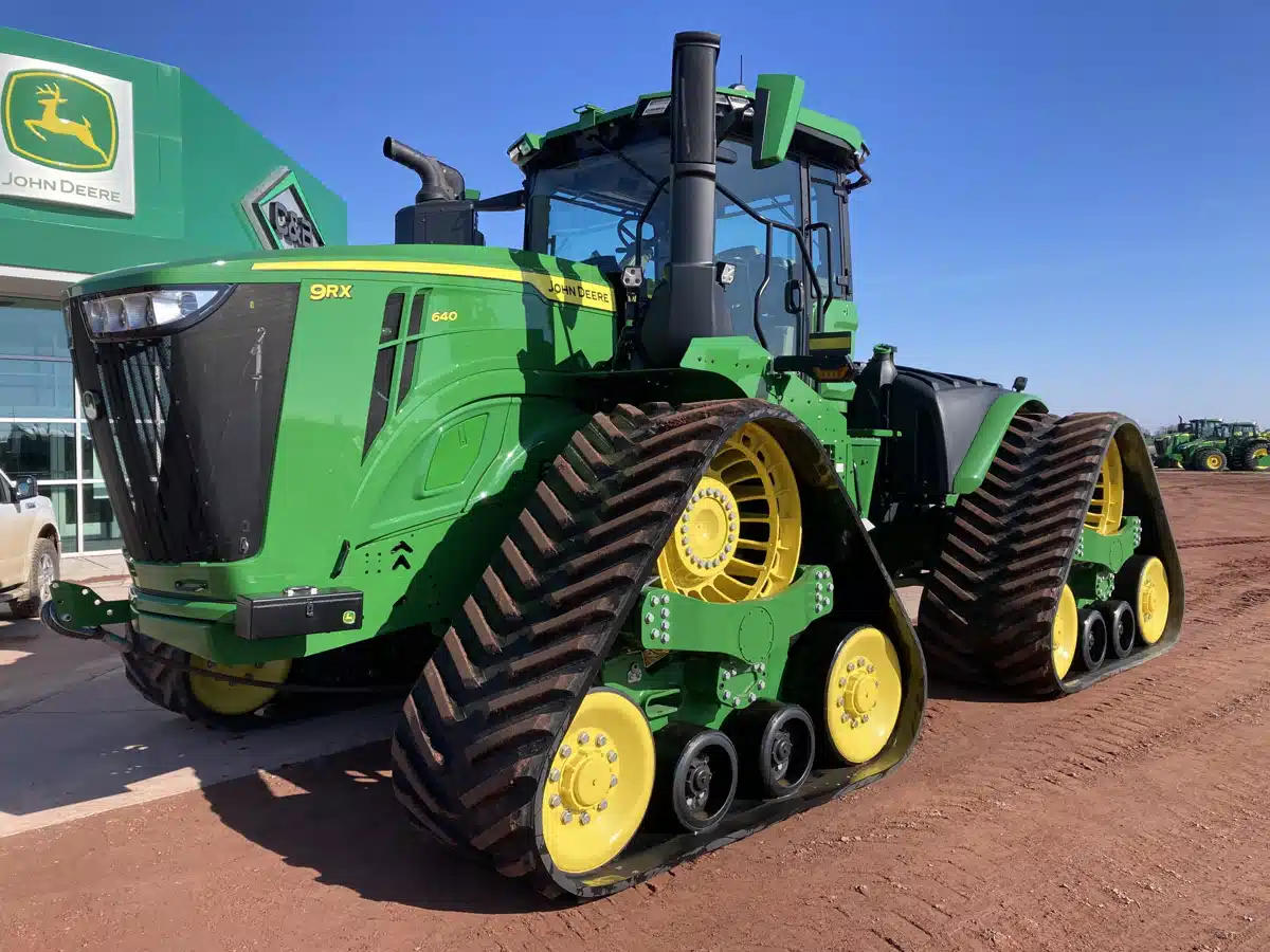 Gallery image 2 for Used 2023 John Deere 9RX 640 Tractor