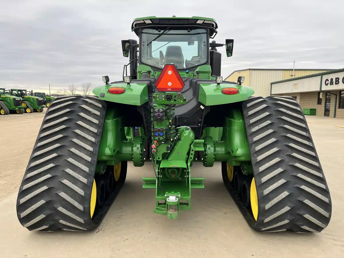 Gallery image 2 for Used 2024 John Deere 9RX 640 Tractor