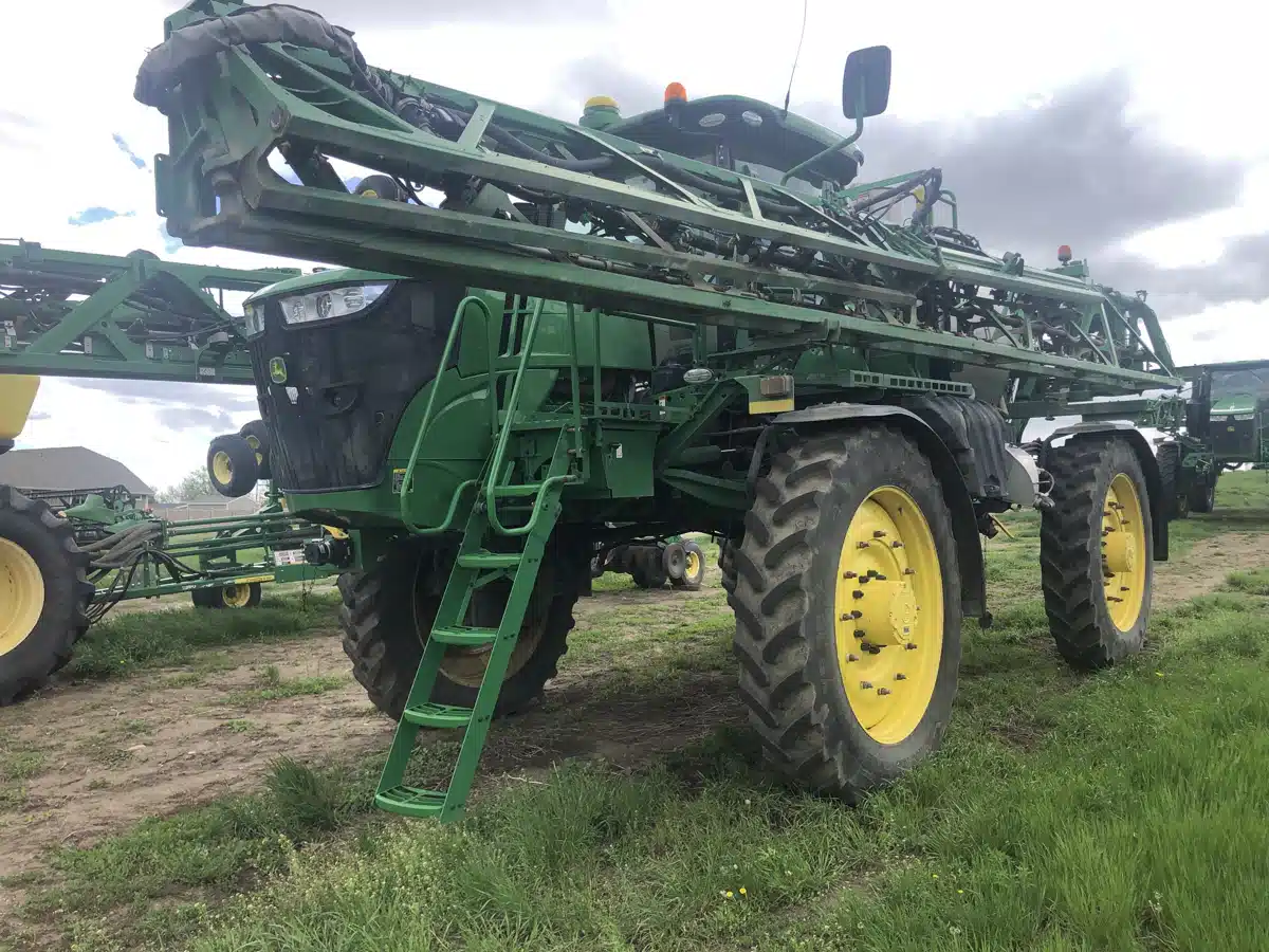 Gallery image 1 for Used 2021 John Deere 4060 Sprayer - Self Propelled