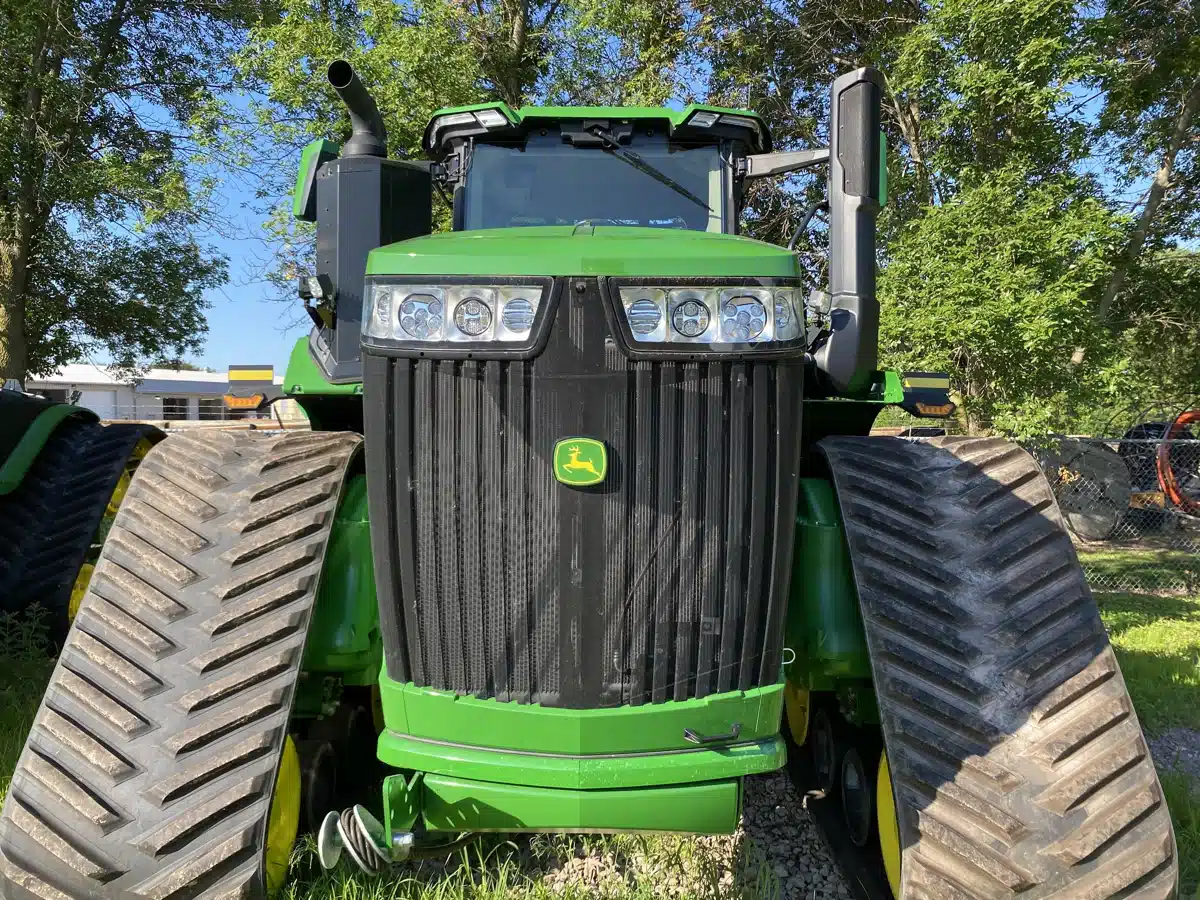 Gallery image 2 for Used 2024 John Deere 9RX 640 Tractor