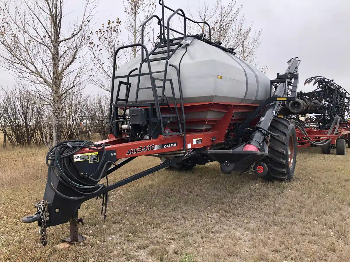 Gallery image 1 for Used 2009 Case IH ATX700 / ADX3430 Air Drill
