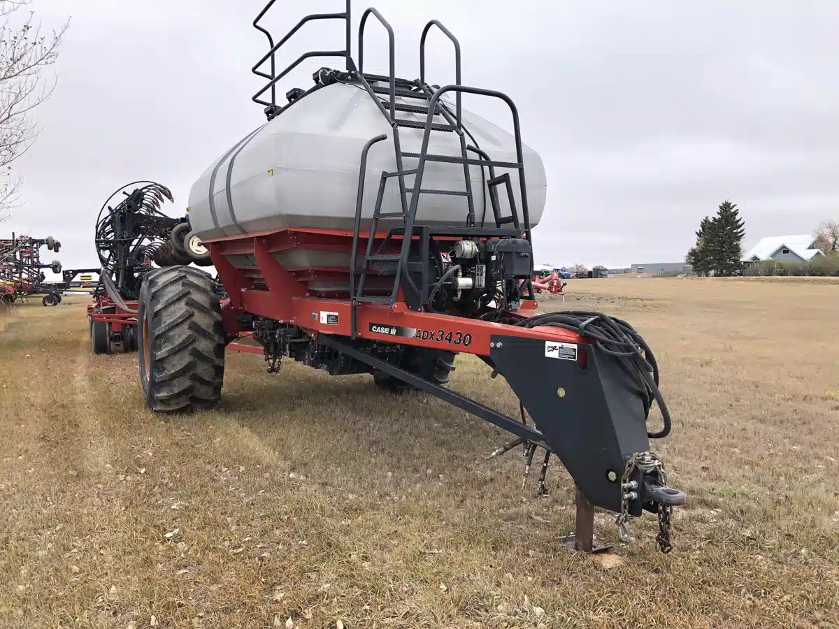 Gallery image 2 for Used 2009 Case IH ATX700 / ADX3430 Air Drill
