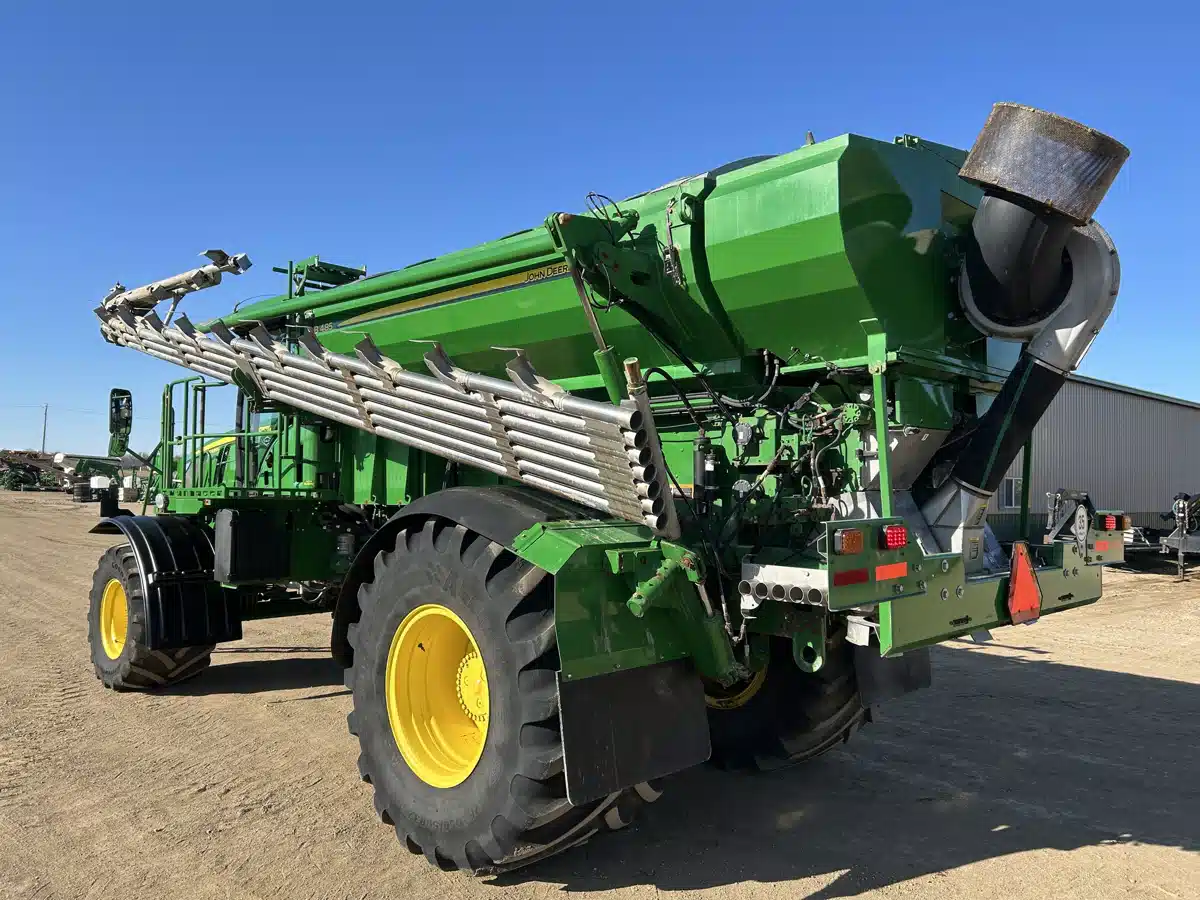 Gallery image 2 for Used 2019 John Deere F4365 Floater