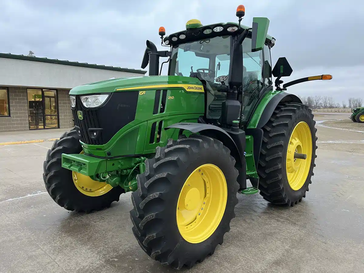 Gallery image 1 for Used 2024 John Deere 6R 250 Tractor