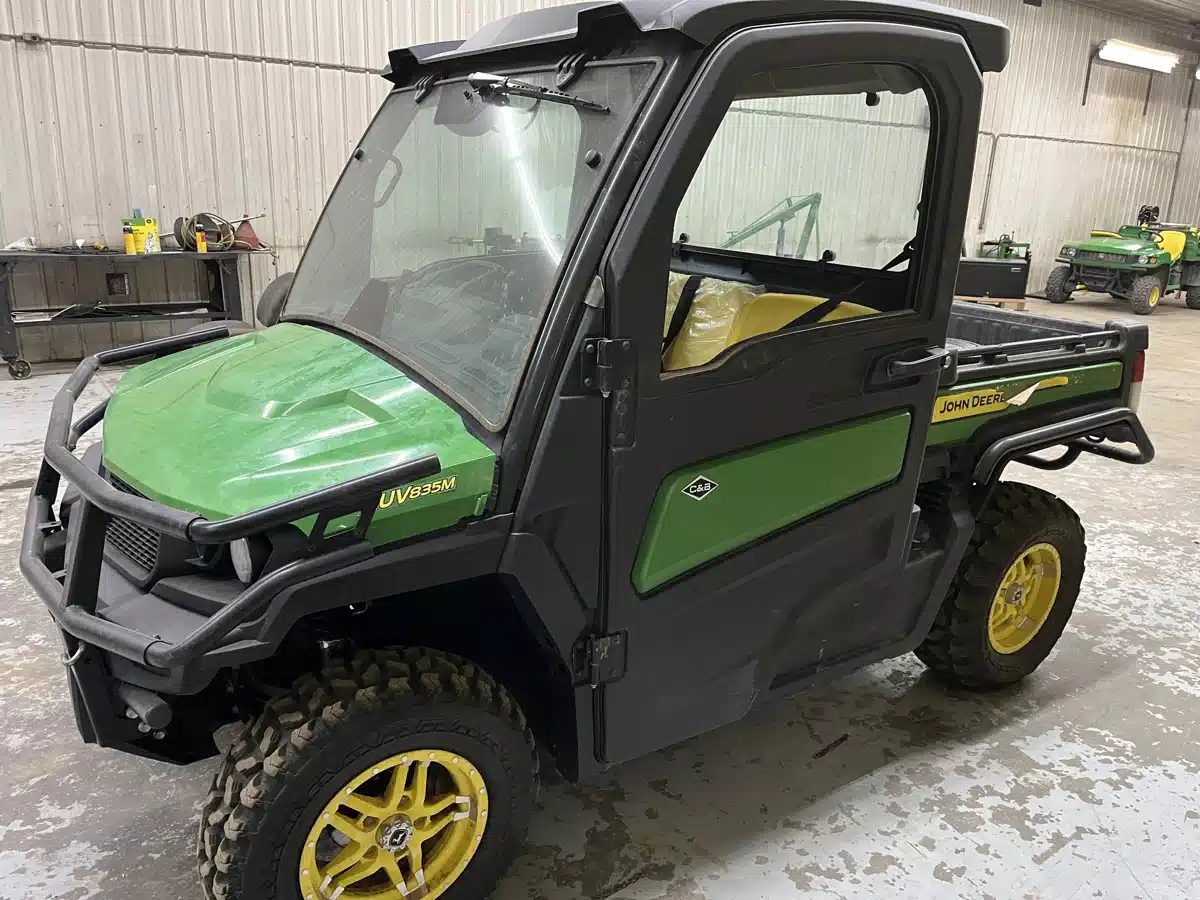 Gallery image 2 for Used 2022 John Deere XUV 835M Utility Vehicle