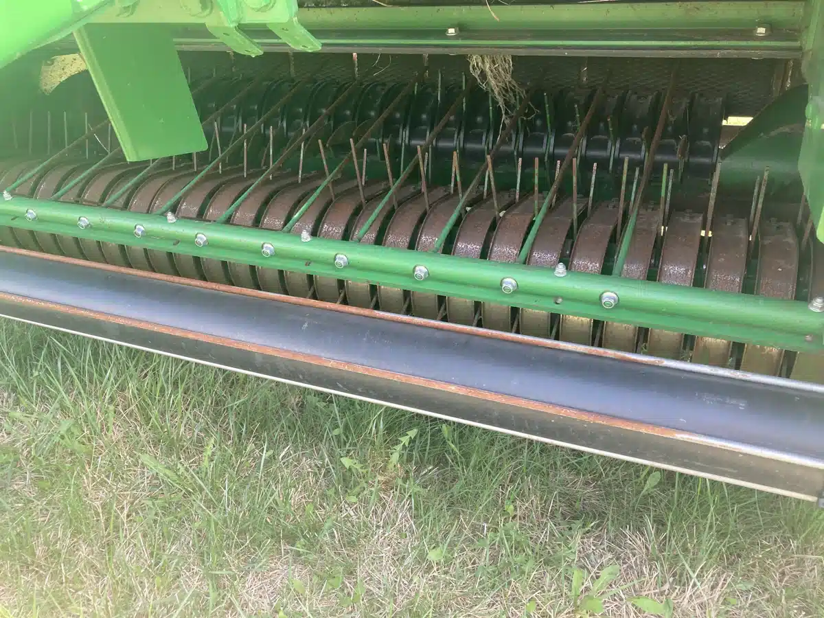 Gallery image 2 for Used 2023 John Deere 560M Round Baler