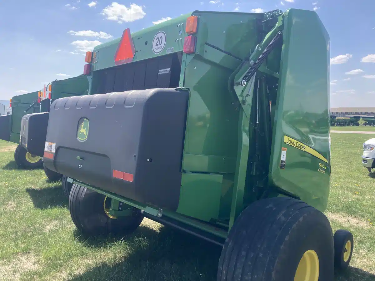 Gallery image 2 for Used 2021 John Deere 560M Round Baler