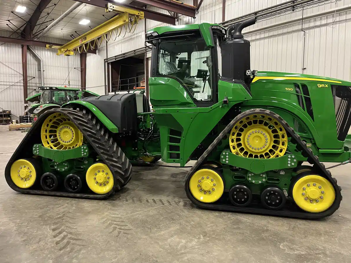 Gallery image 2 for Used 2024 John Deere 9RX 590 Tractor