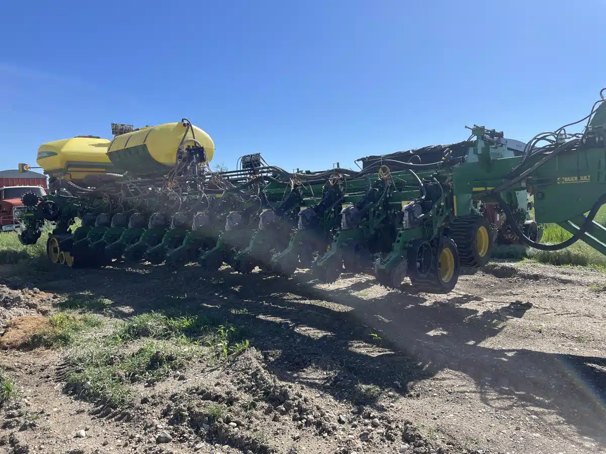 Gallery image 1 for Used 2013 John Deere DB80 Planter