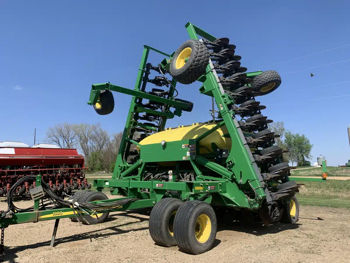 Gallery image 1 for Used 2014 John Deere 1990 Air Drill