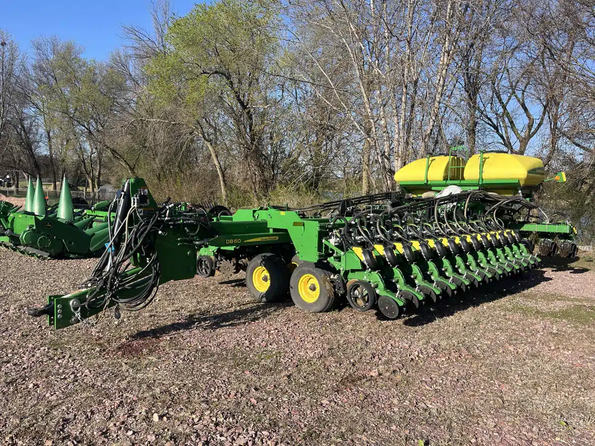Gallery image 1 for Used 2019 John Deere DB60 Planter