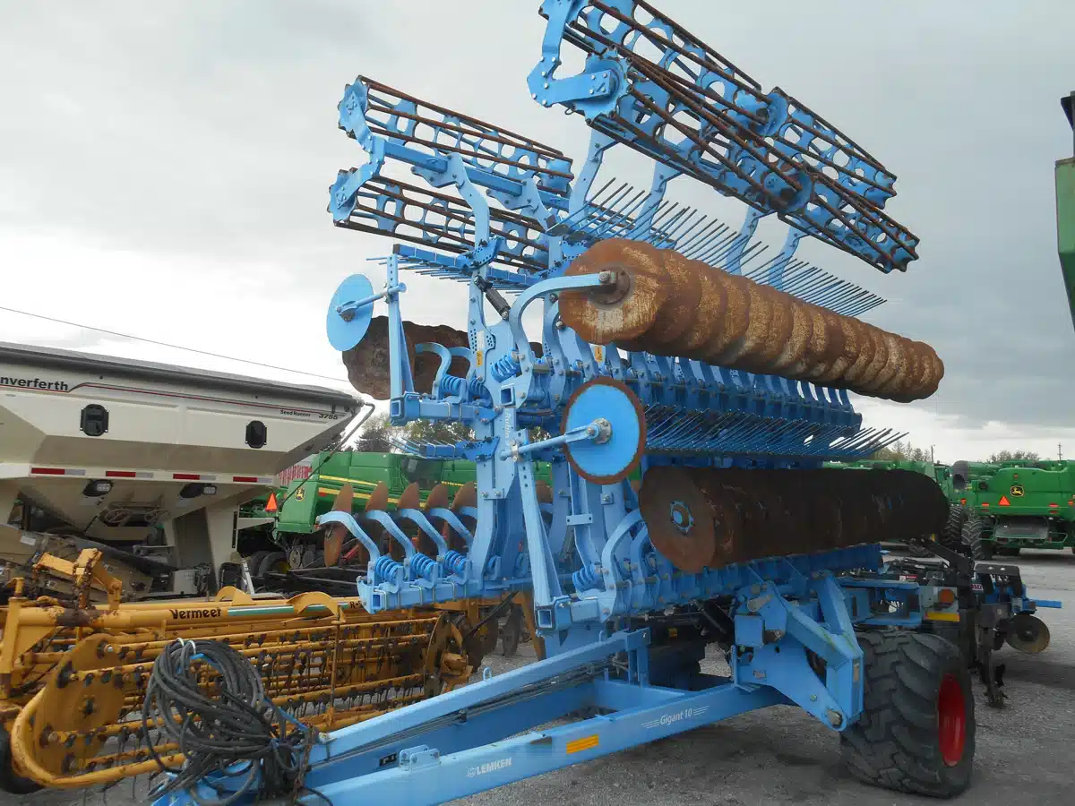 Gallery image 1 for Used 2018 Lemken Rubin Gigant 10 Disc
