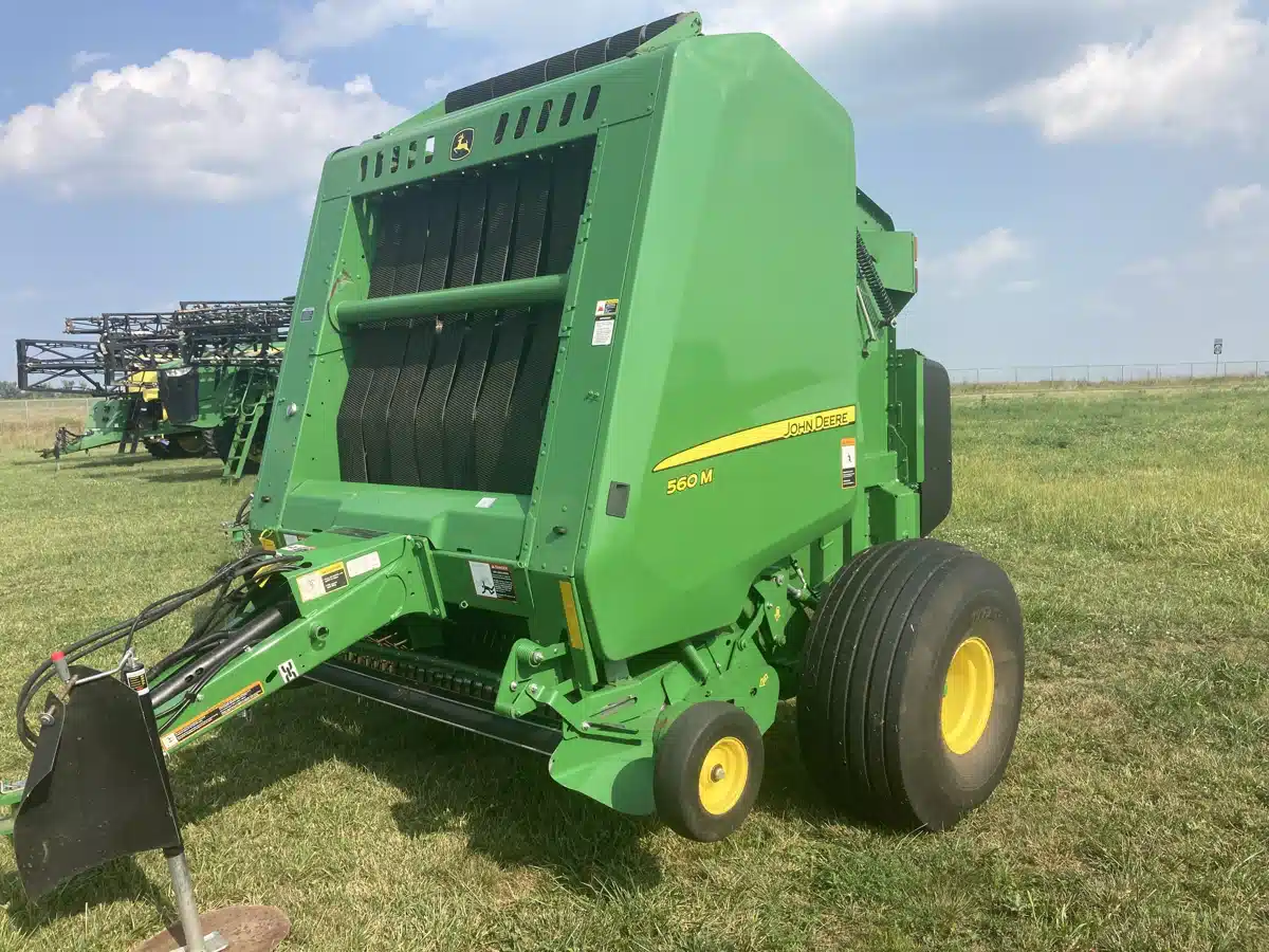 Gallery image 1 for Used 2022 John Deere 560M Round Baler