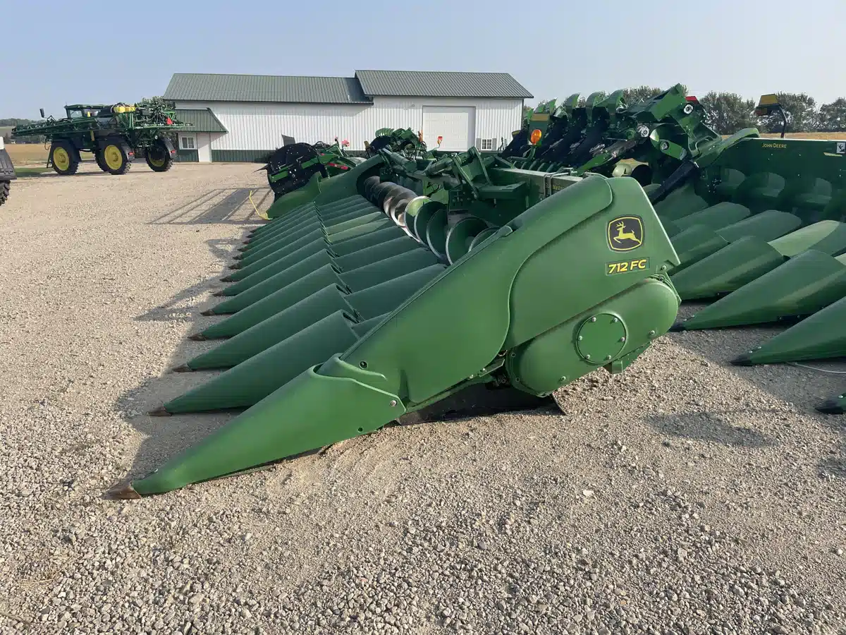 Gallery image 1 for 2019 John Deere 712FC Header - Row Crop